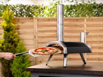 Ooni Fyra 12 Pizza Oven