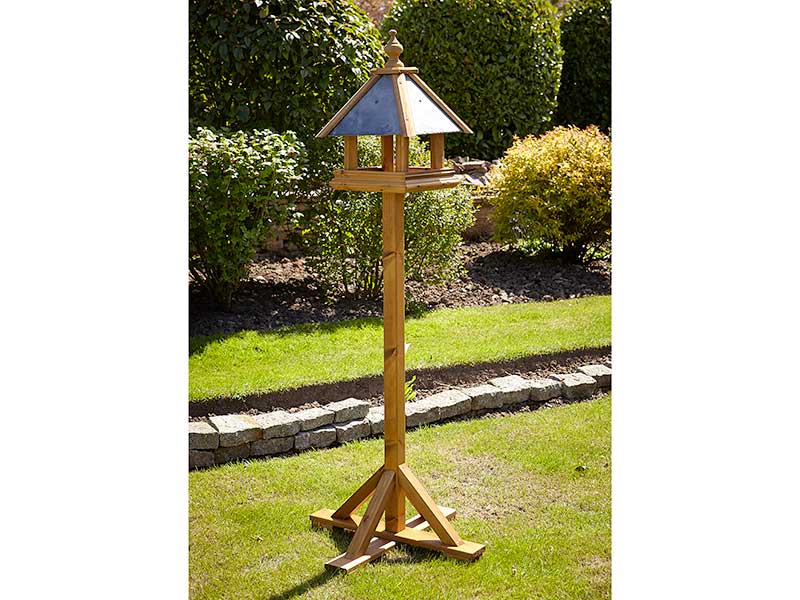 Tom Chambers Bedale Bird Table