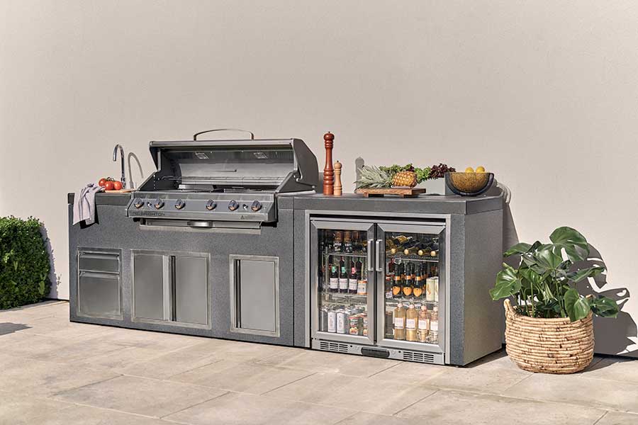 Kettler Neo full outdoor kitchen with cooker and drinks fridge