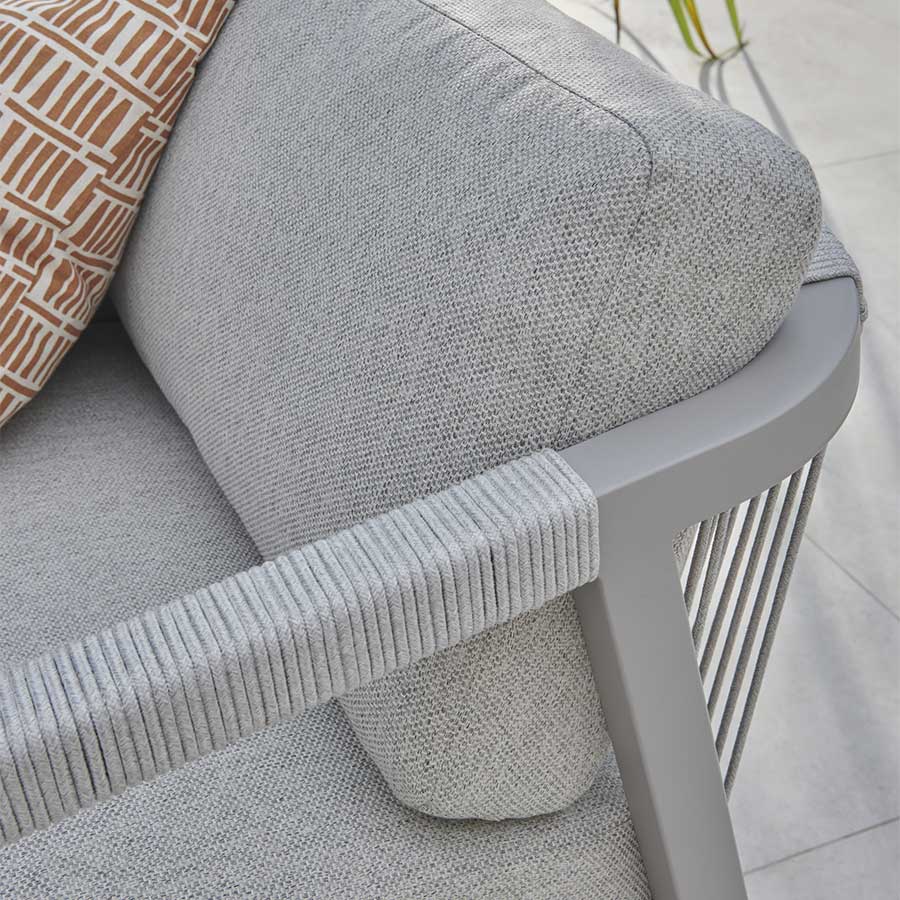 Kettler Como garden chair arm with rope wrap detailing